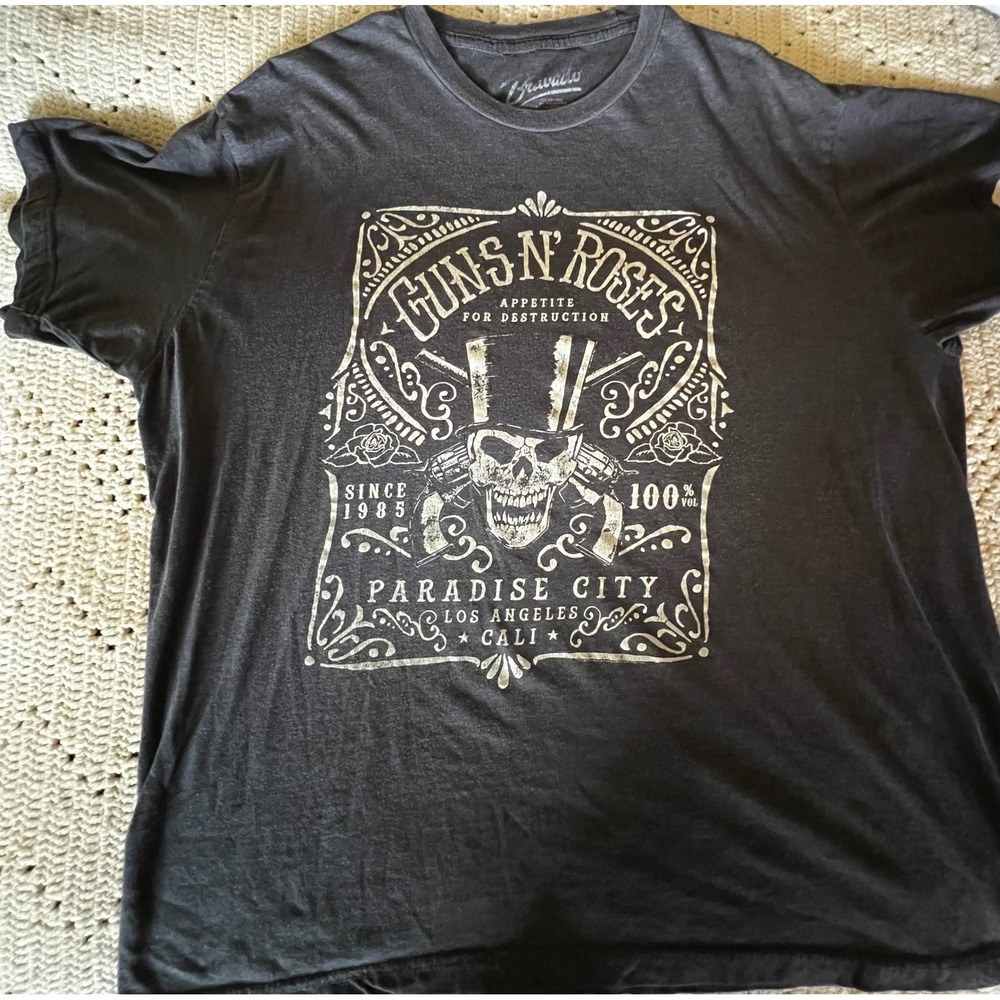 Bravado Guns N Roses Paradise City Graphic T-Shirt Mens XL Black Rock Band Tee